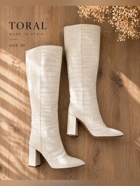 Toral Croc Embossed Knee High Boots Ivory Leather Block Heel Size 39